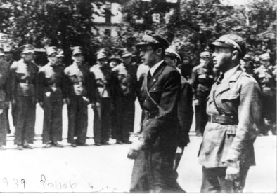 Begin reviews a Betar lineup in 1939.